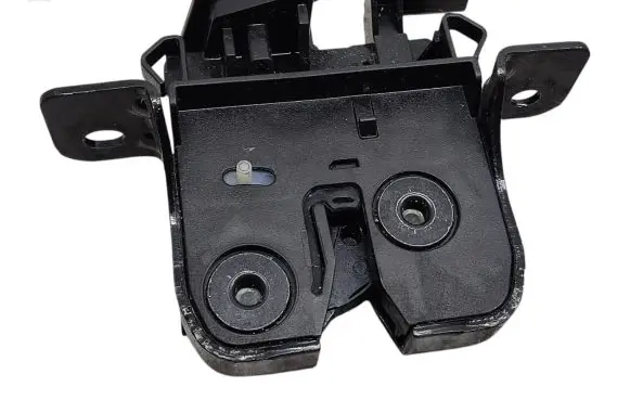 Loading door lock