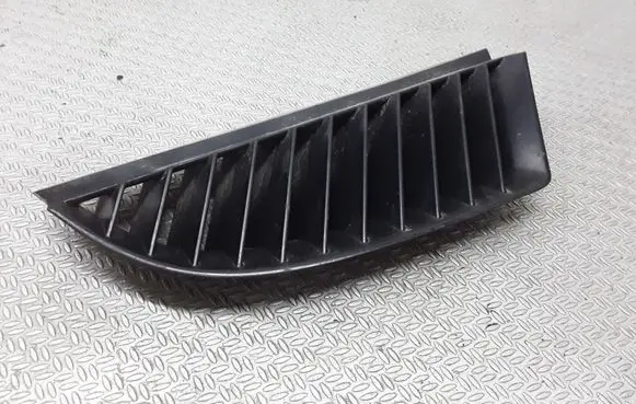 Mitsubishi Colt Front bumper lower grill MN127774