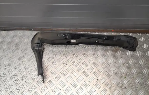 Audi A7 S7 4G Fender end trim 4G8821111A