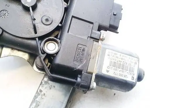 Citroen C5 Rear door window regulator motor 0130822447 128000772