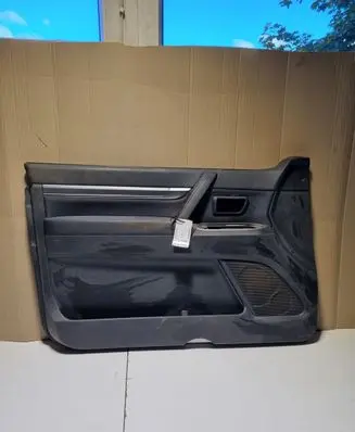 Mitsubishi Pajero Front door card panel trim 7221A401ZZ