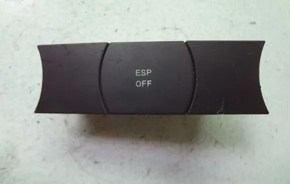 Volkswagen Touareg I ESP acceleration yaw rate sensor