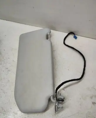 Peugeot 508 RXH Sun visor