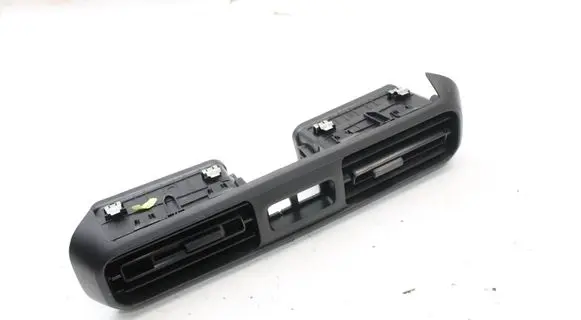 Opel Combo E Dash center air vent grill GEO046604