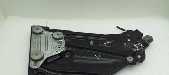 Volkswagen Eos Rear door window regulator with motor 1Q0839401C 1Q0959811A
