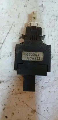 Volvo S60 Brake pedal sensor switch 8622064 00W282