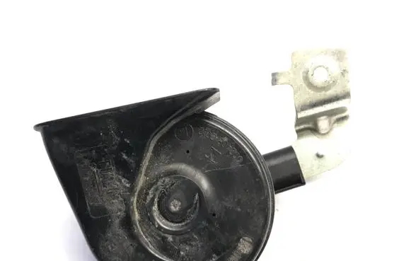 BMW 3 G20 G21 Horn signal 7492206