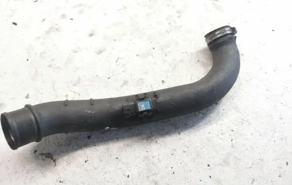 Renault Trafic II (X83) Intercooler hose/pipe 30620813