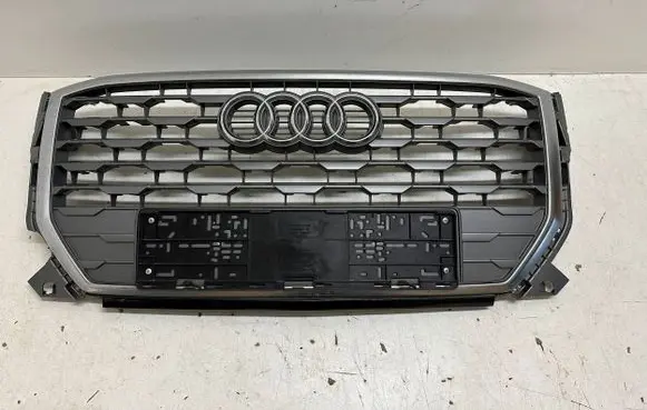 Audi Q2 - Front bumper upper radiator grill 81A853651pmi 81A853651