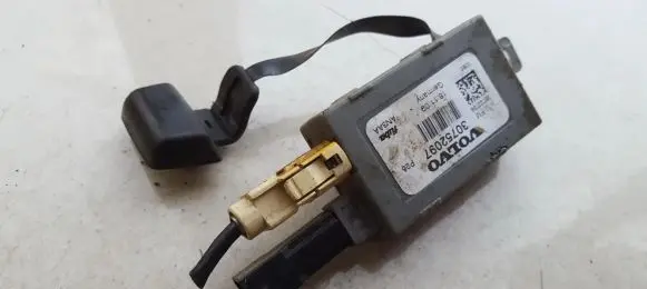 Volvo XC90 Antenna control unit 30752097