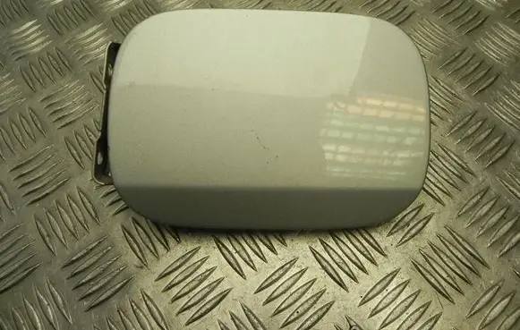 Mercedes-Benz CLK A209 C209 Fuel tank cap A2095840739 T7444