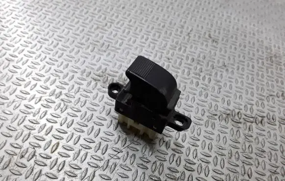 Mazda 6 Electric window control switch