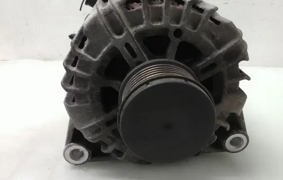 Peugeot 308 Generator/alternator 9678048880
