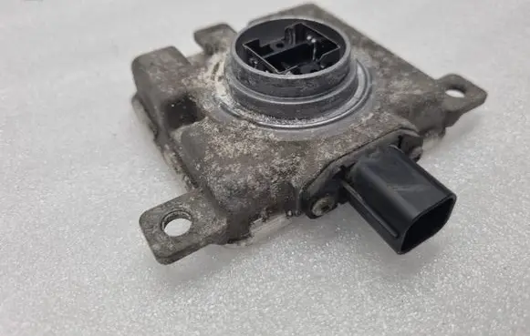 Mitsubishi Outlander Headlight ballast module Xenon DC12VAC42V