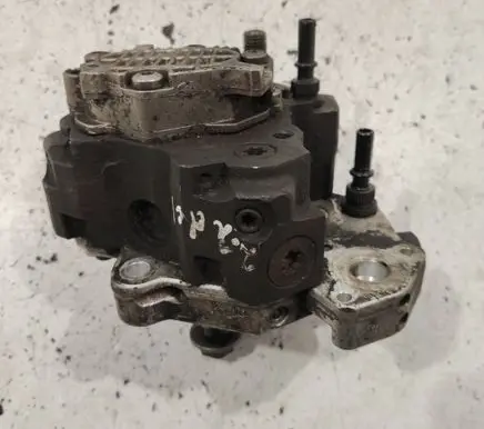 Renault Espace - Grand espace IV Fuel injection high pressure pump 8200170377