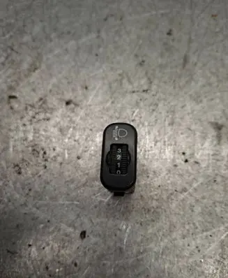 Mercedes-Benz Sprinter W906 Headlight level height control switch 9068260038