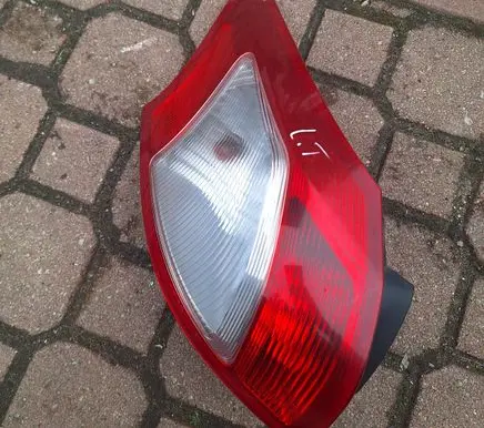 Mitsubishi Lancer VIII Rear/tail lights