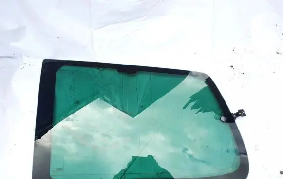 Peugeot 807 Rear side window