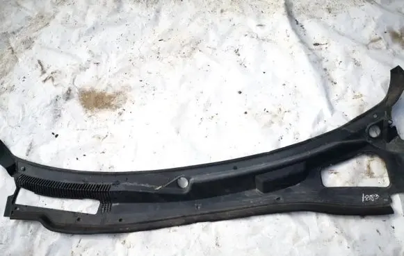 Chrysler 300 - 300C Wiper trim 04805834ac