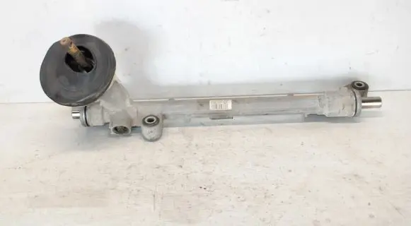 Ford Fiesta Steering rack 8V513200CF 8V513200 A0008388F