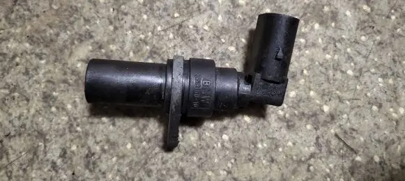 BMW 5 E39 Crankshaft position sensor 13622247926