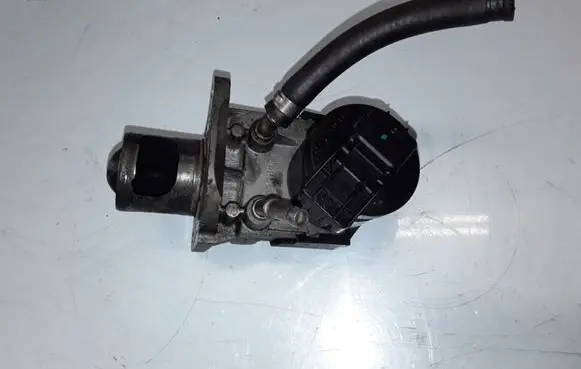 BMW 5 F10 F11 EGR valve 7810871