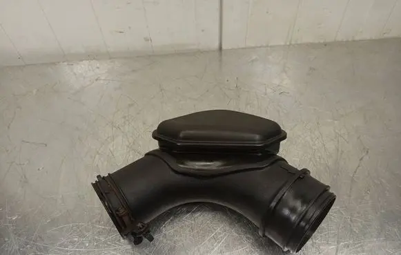Hyundai ix35 Intake resonator 281922Y300