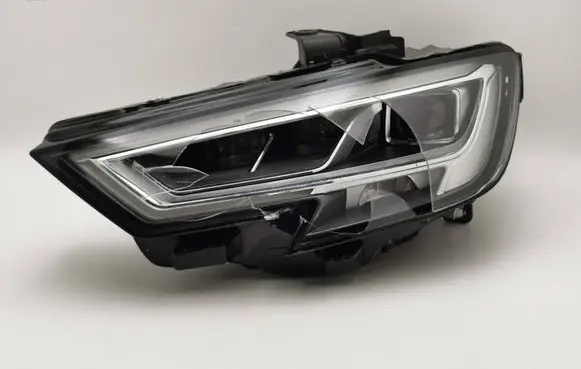 Audi A3 S3 8V Headlight/headlamp 90104562 8V0941033 8V0941033C