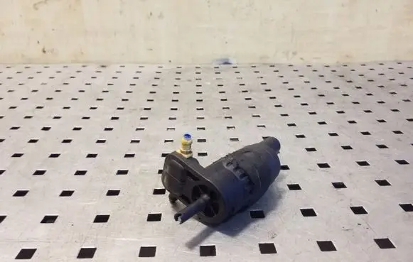 Audi A4 S4 B8 8K Windscreen/windshield washer pump 8K9955647