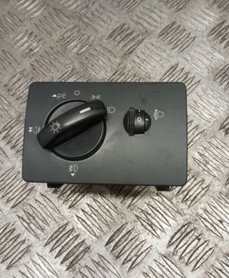 Ford Focus Light switch 4M5T13A024LA