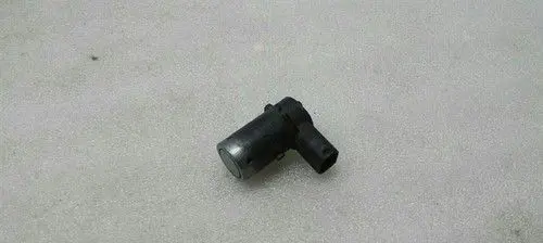 Mercedes-Benz S W222 Front parking sensor holder (PDC) 6989070