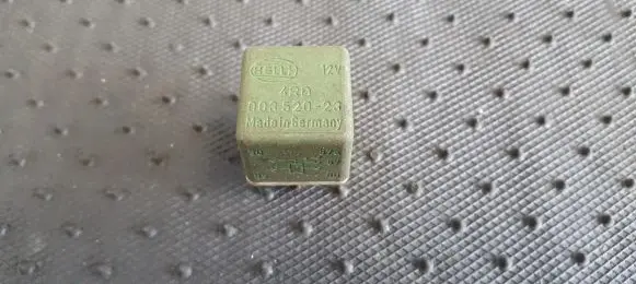 Jaguar XJ X40 Other relay 4RD00352023 4RD003520-23