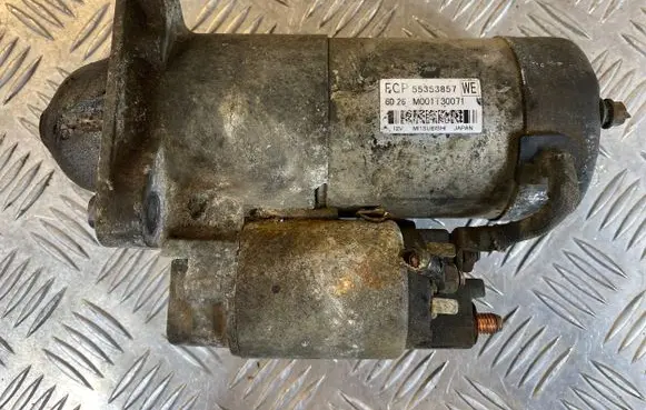 Opel Zafira B Starter motor 55353857 M001T30071