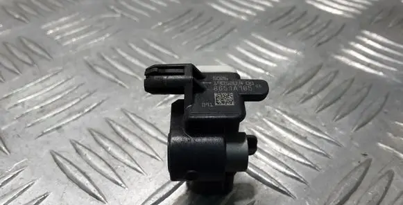Mitsubishi Outlander Airbag deployment crash/impact sensor 8651A165