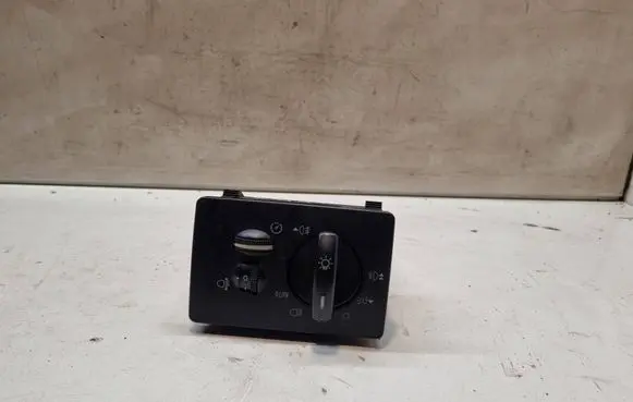 Light switch