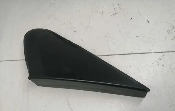 Hyundai ix35 Plastic wing mirror trim cover 861802S000