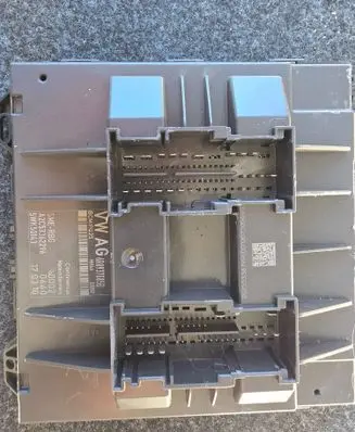 Volkswagen Polo V 6R Comfort/convenience module 6R0937085B