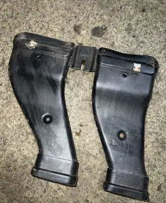 BMW 5 E34 Air intake duct part 1908671