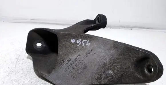 Audi A6 S6 C6 4F Engine mounting bracket 4F0199307N