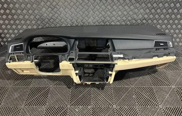 BMW 5 GT F07 Dashboard 9199048