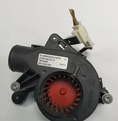 Mercedes-Benz CLS C218 AMG Engine control unit/module fan A2049060015