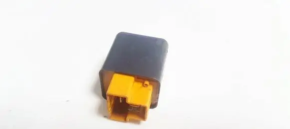 Mitsubishi Space Wagon Other relay md113566 30x5d6