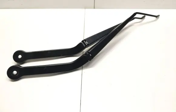 BMW X6 F16 Front wiper blade arm 7304069 7304071 588465