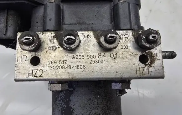 Volkswagen Crafter ABS Pump A9069008401 269517 ZGS001