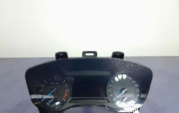 Ford Mondeo MK I Speedometer (instrument cluster) GS7T-10849-AGC