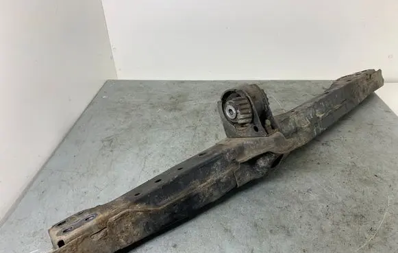 Toyota RAV 4 (XA30) Front subframe