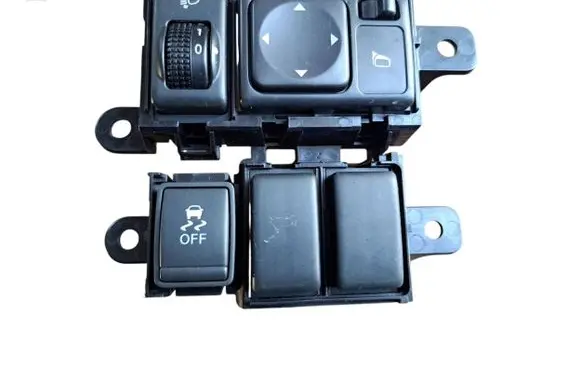 Nissan Juke I F15 Wing mirror switch P10020 B48600