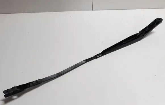 Front wiper blade arm