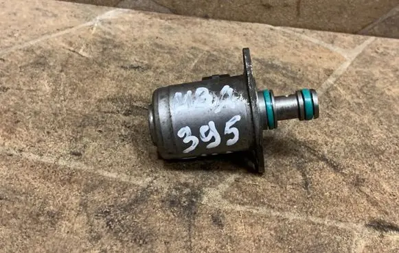 Mercedes-Benz C W204 Hydraulic servotronic pressure valve 613664