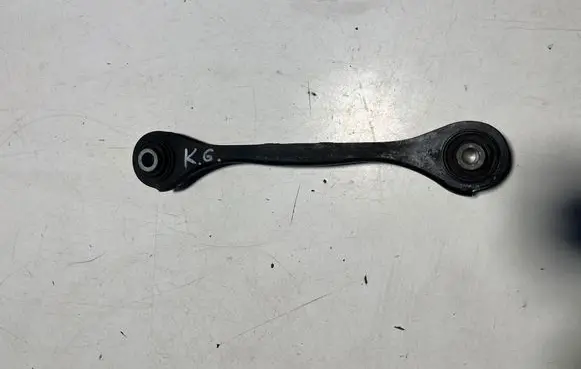 Volkswagen Touran II Rear control arm 1K0501529H